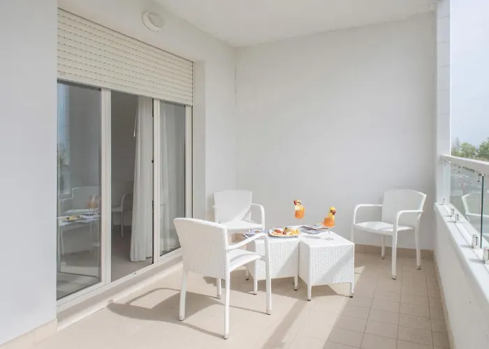 Nautilus-6 By Interhome Daire